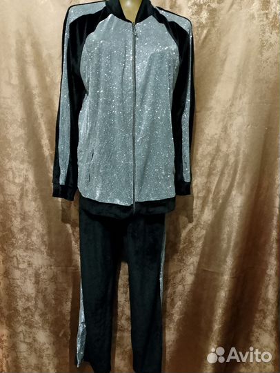 Костюм женский спортивный