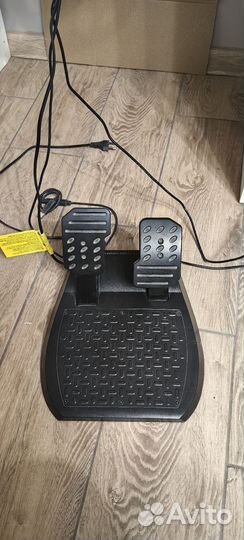 Игровой руль thrustmaster tmx