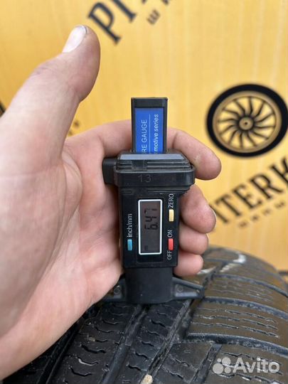 Nokian Tyres Hakkapeliitta R 215/55 R16 97R