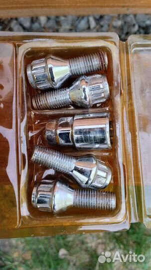 Солярис опора заднего амортизатора