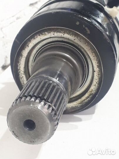 Привод колеса задний правый Land Rover Discovery 5