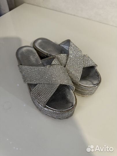 Сабо со стразами женские