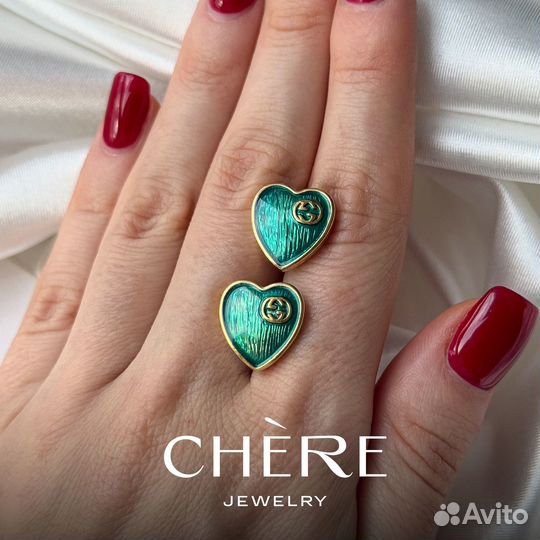 Серьги пусеты Gucci сердце с эмалью