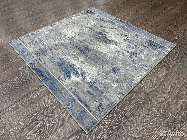 Палас 1.5х1.7 м новый