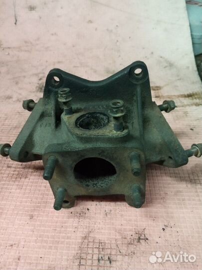 Впускной коллектор Audi A6 c5 2.5TDI