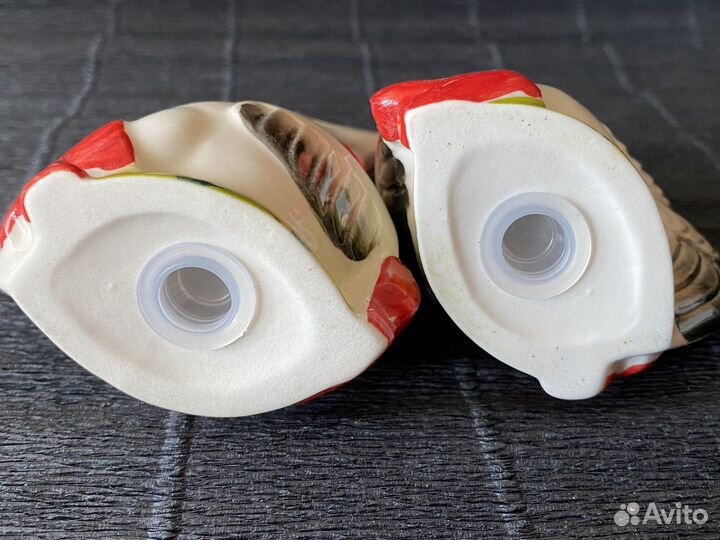 Фарфоровые фигурки Петушки солонки