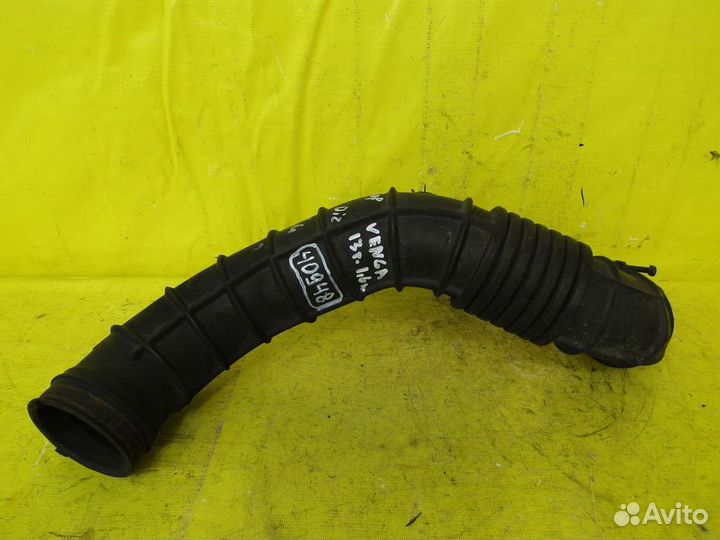 Воздушный патрубок Kia Venga 13г 40948