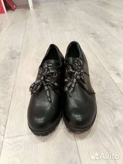 Туфли женские