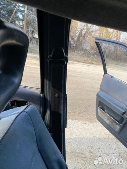 Накладки стоек кузова Audi 100 C3