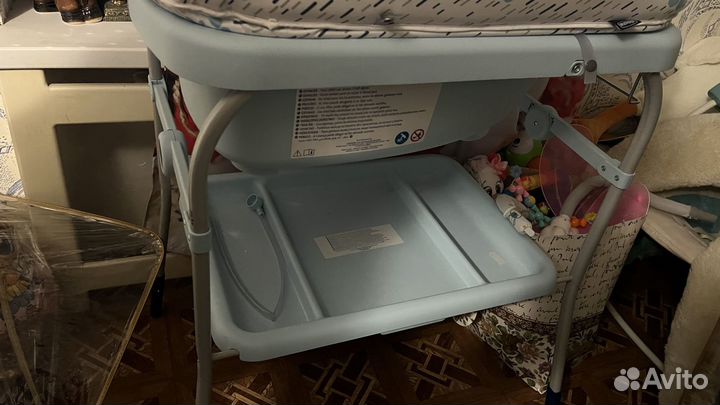 Пеленальный столик с ванночкой Chicco Cuddle