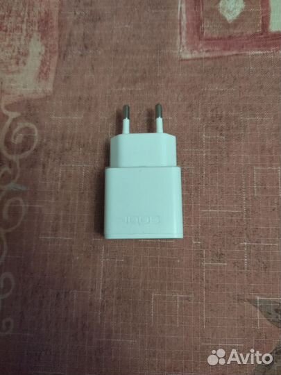 Блок зарядки ай-кос