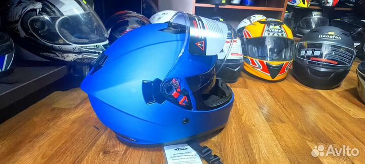 Мотошлем новый