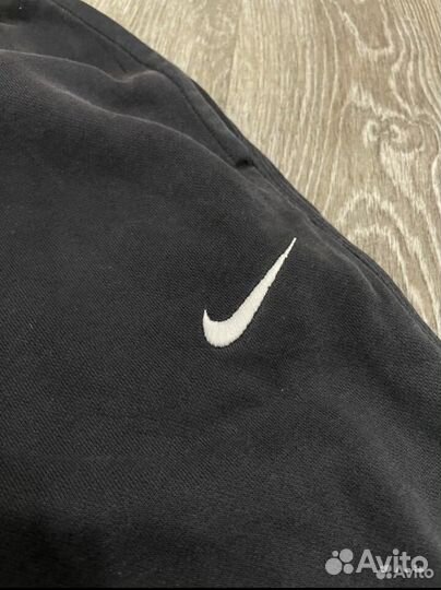 Спортивные брюки Nike