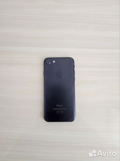 iPhone 7, 32 ГБ