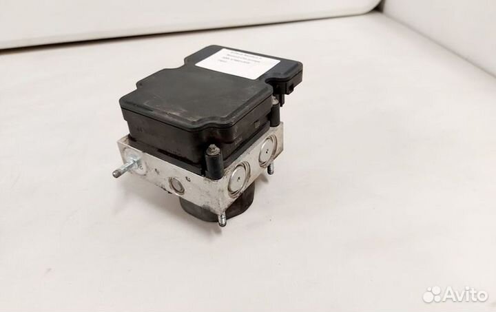 Блок абс 476601203R Dacia Sandero - года