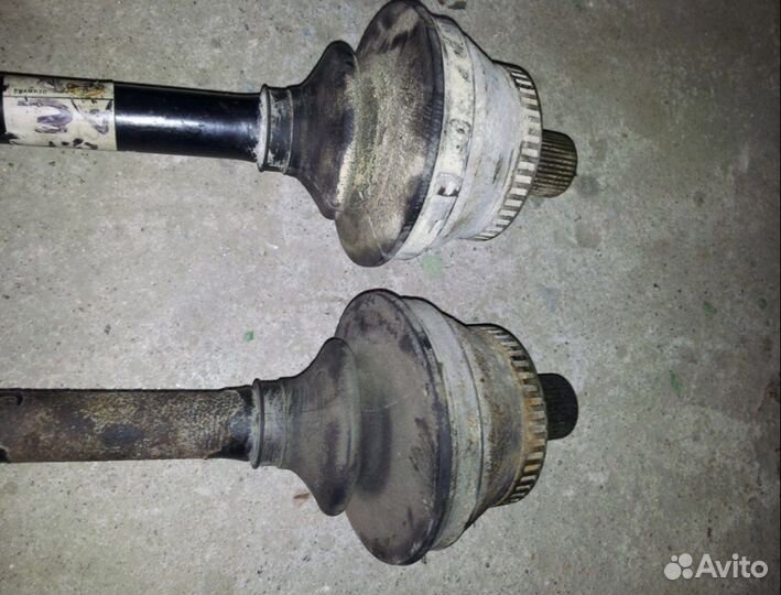 Задние привод Audi а8 d2