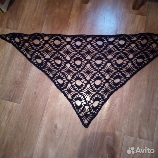 Вязанные шарфики, шаль