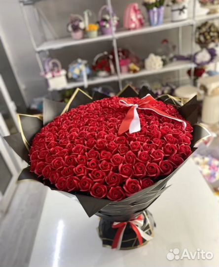 Букеты из 101 розы