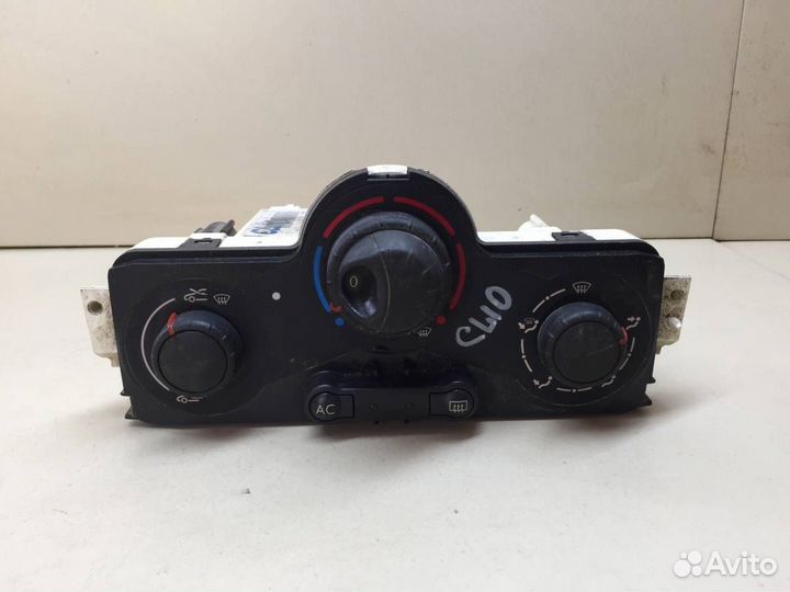 Блок управления отопителем Renault Megane 2 2002-2