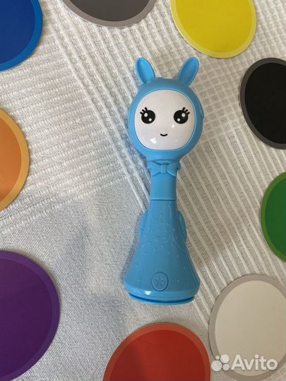 Зайчик няня / интерактивная игрушка 0+