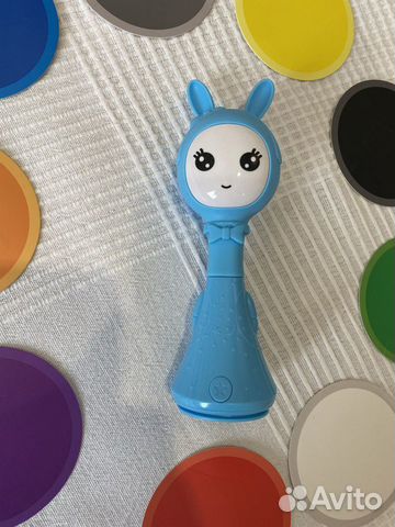 Зайчик няня / интерактивная игрушка 0+