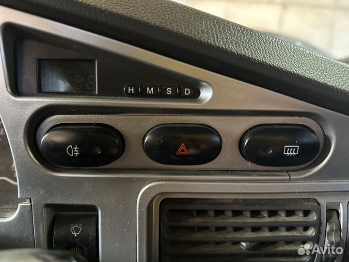 Блок кнопок Daewoo Nexia 1.6 F16D3 2011