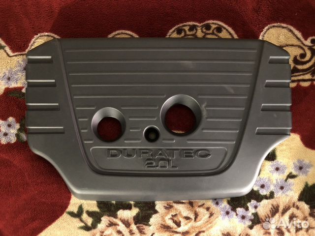 Крышка двигателя от Форд Фокус 3. 2.0