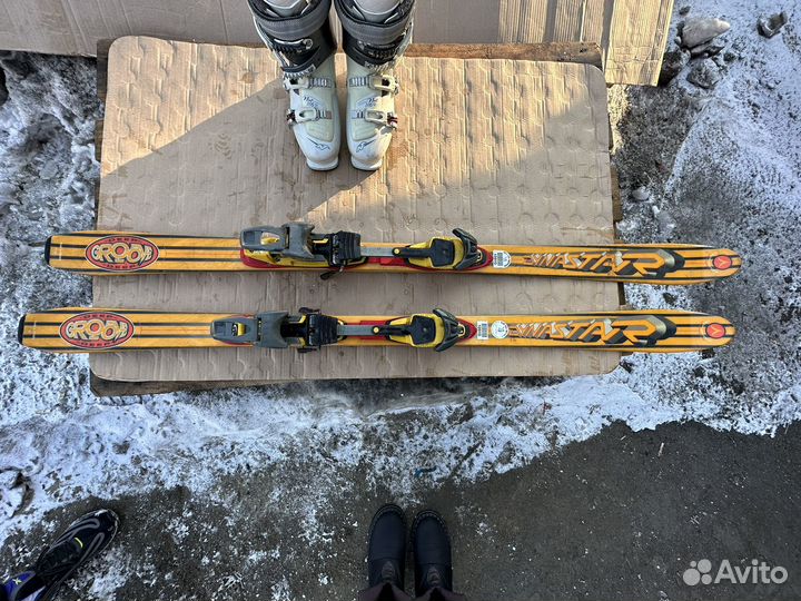 Горнолыжные ботинки