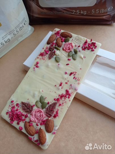 Шоколад ручной работы