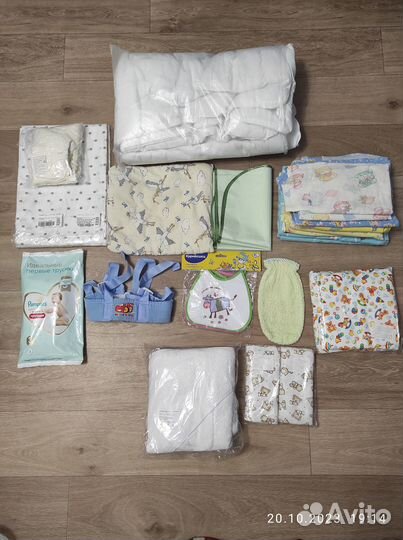 Новое полотенце, постельное, пелёнки, подгузники