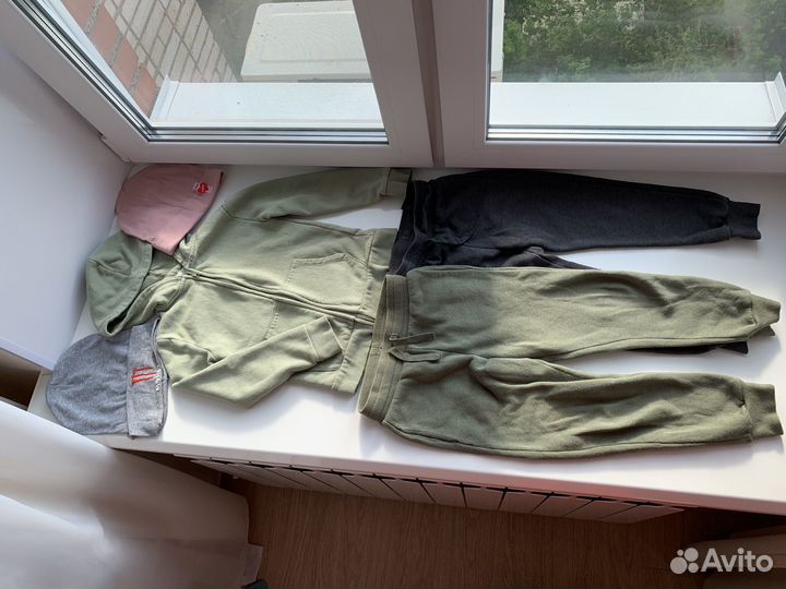 Одежда для девочки пакетом H&M 110-116-122