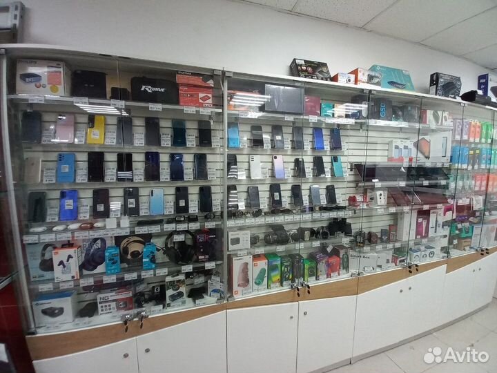 Планшет Apple iPad Pro Wi-Fi 10.5 64 GB