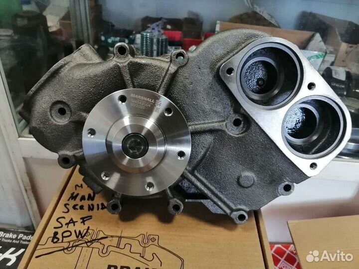 Насос охлаждающей жидкости камаз 5490/ Ман тга