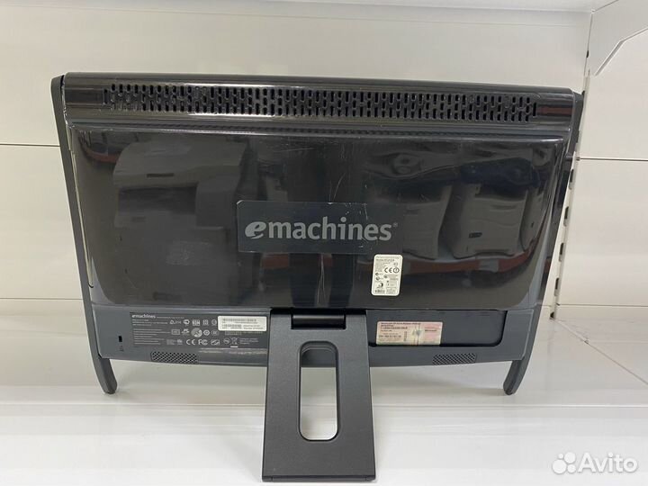 Моноблок eMachines EZ1601