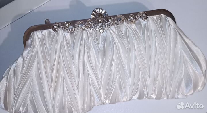 Свадебные клатч, перчатки,подвязка невесты