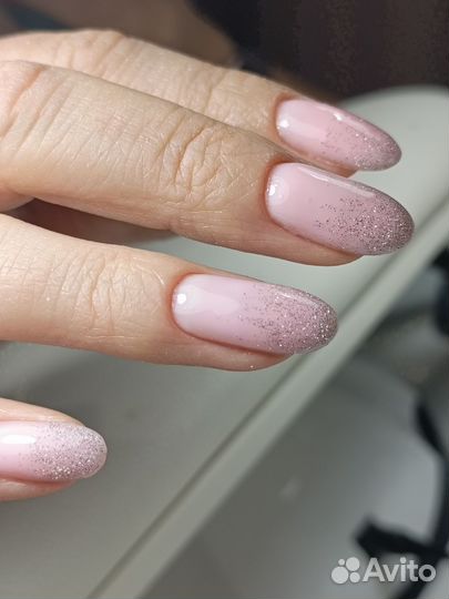 Мастер маникюра