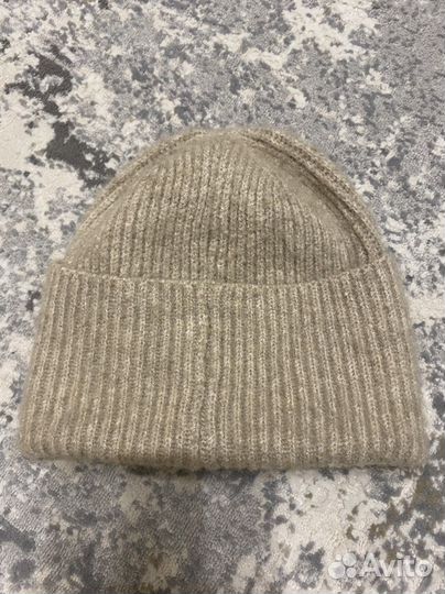 Шапка женская вязанная