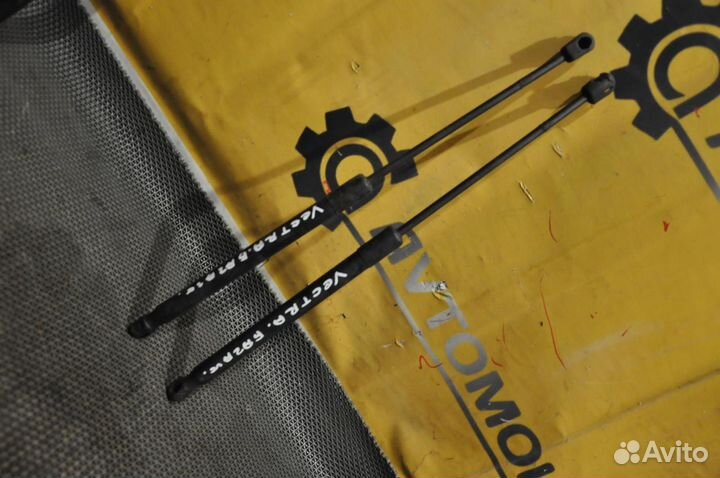 Амортизатор двери багажника opel vectra C