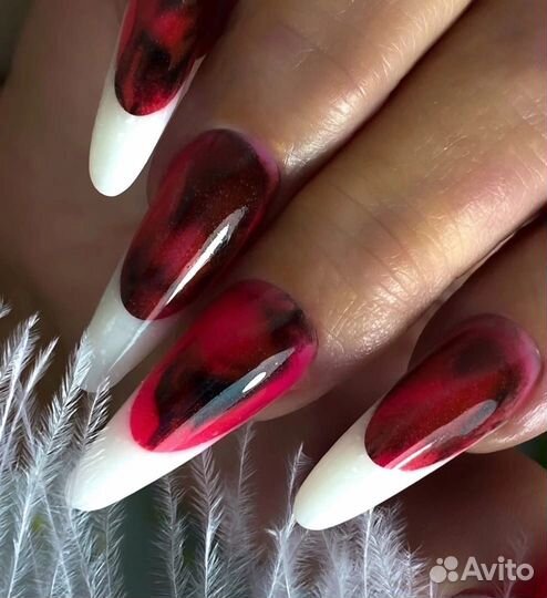 Маникюр, гель-лак, наращивание ногтей