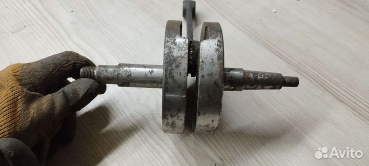 Коленвал мотороллер муравей