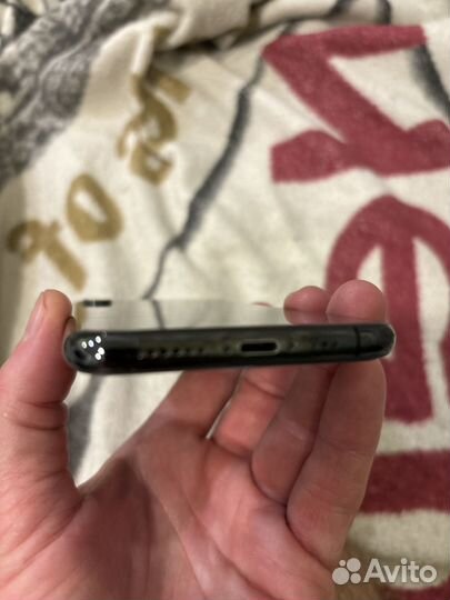 iPhone Xs, 64 ГБ