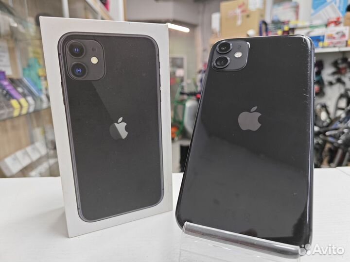 iPhone 11, 64 ГБ