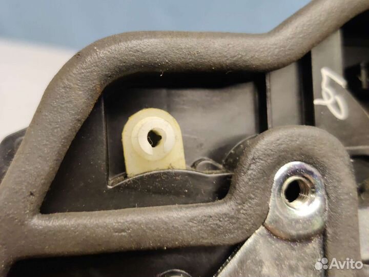 Замок задней левой двери BMW X3 F25