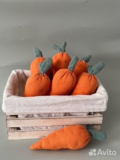 Морковь из ткани