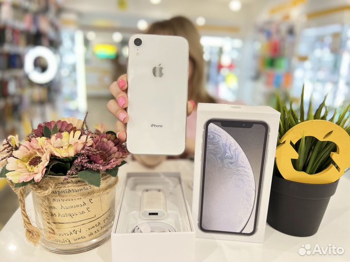 iPhone XR 64gb White белый б/у, рассрочка