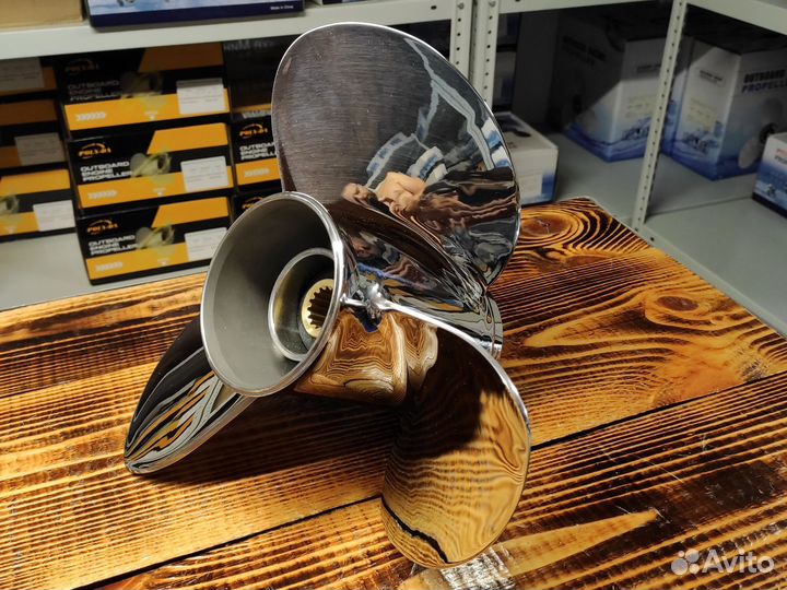 Винт гребной Yamaha 60-140 л.с. шаг 15, сталь