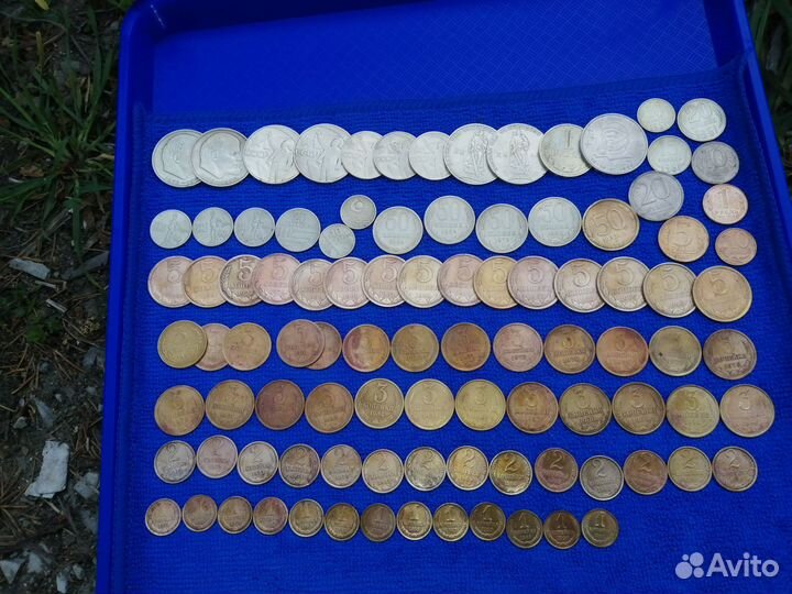 Продам монеты