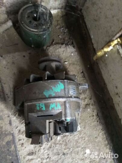 Генератор на Фольксваген Б-2