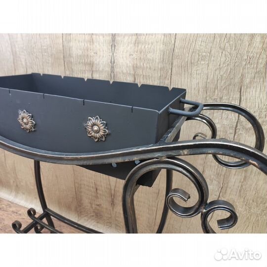 Мангал с декором