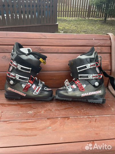 Горнолыжные ботинки